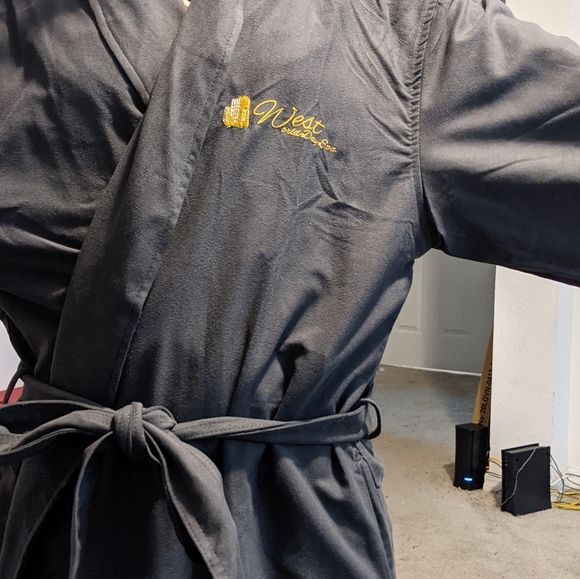 Makeup Robe - Picture 4 of 5